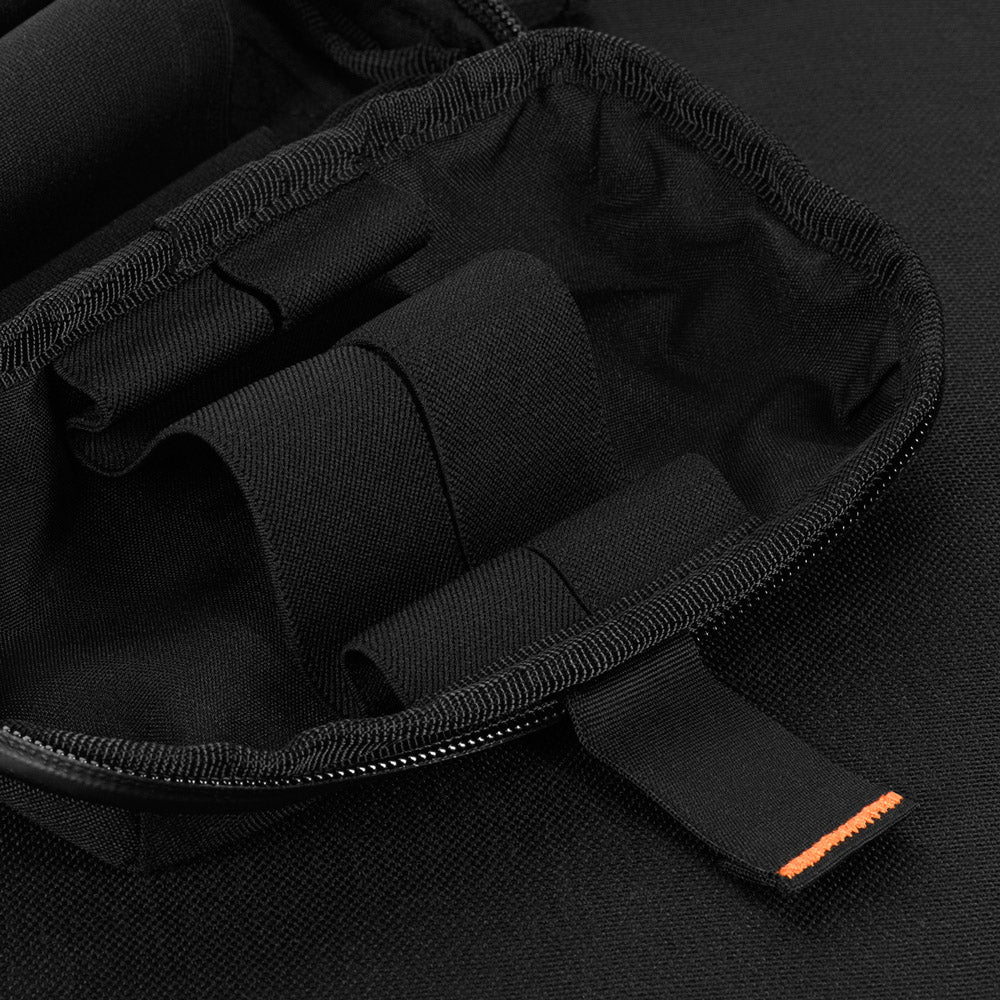 Culoare: Negru