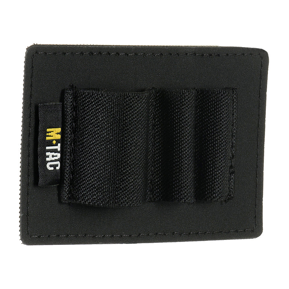 Culoare: Negru