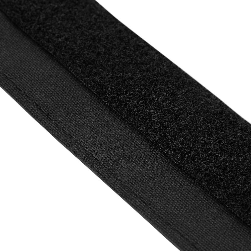 Culoare: Negru