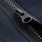 Culoare: Bleumarin