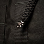 Culoare: Negru