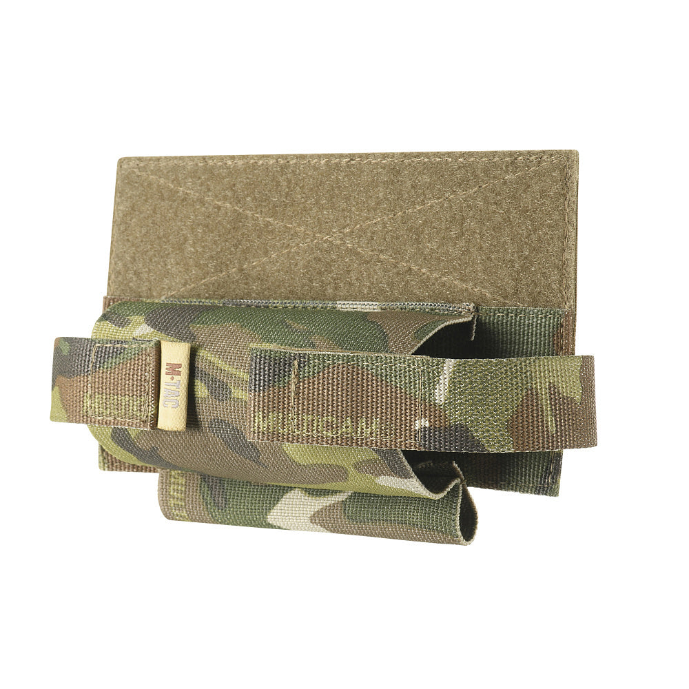 Culoare: MultiCam