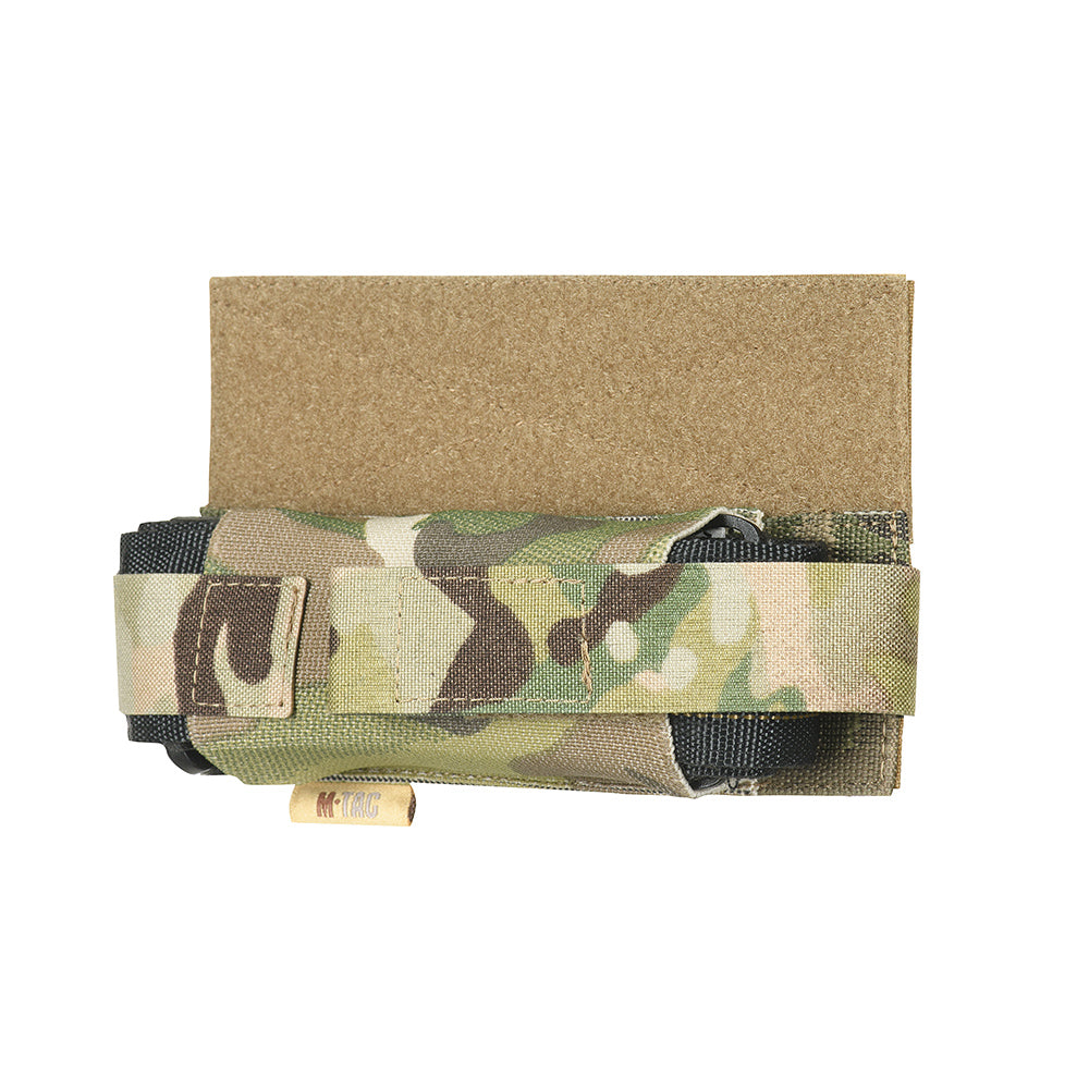 Culoare: MultiCam