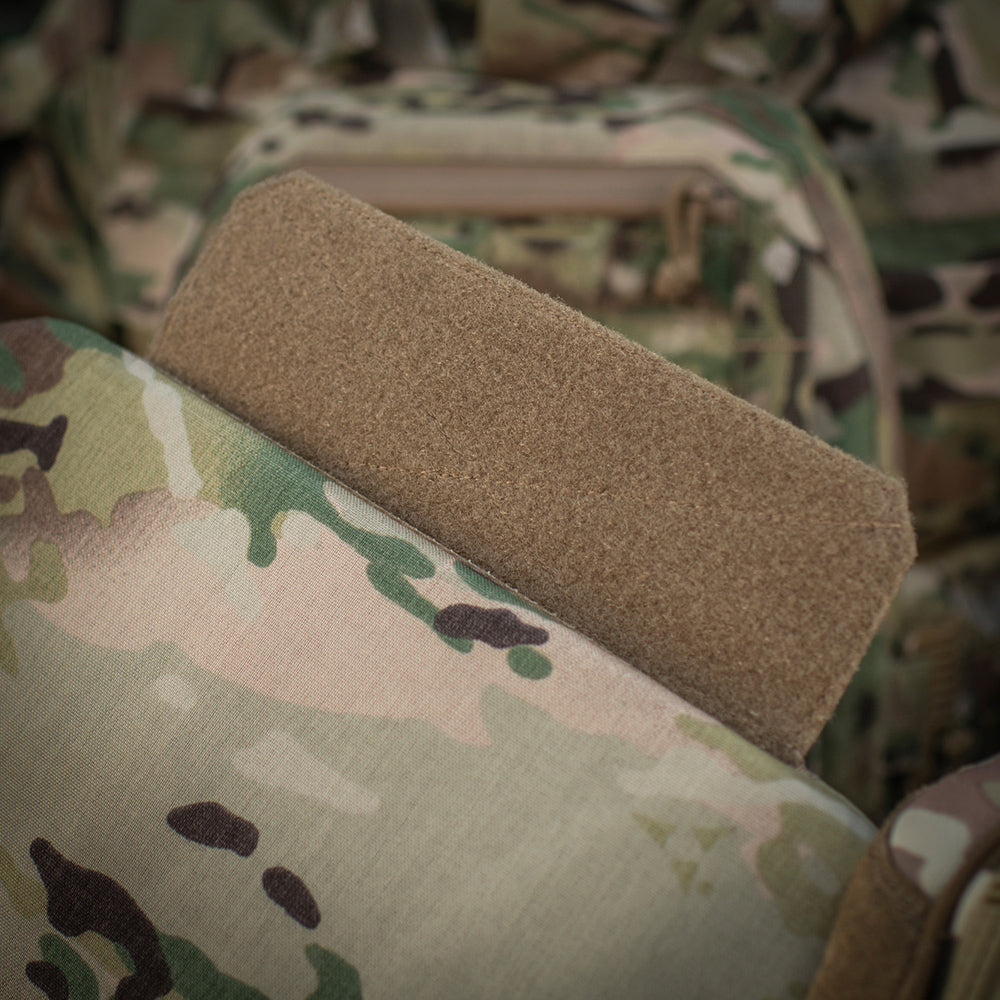 Culoare: MultiCam