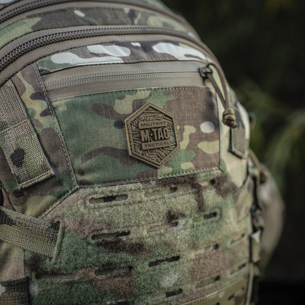 Culoare: MultiCam