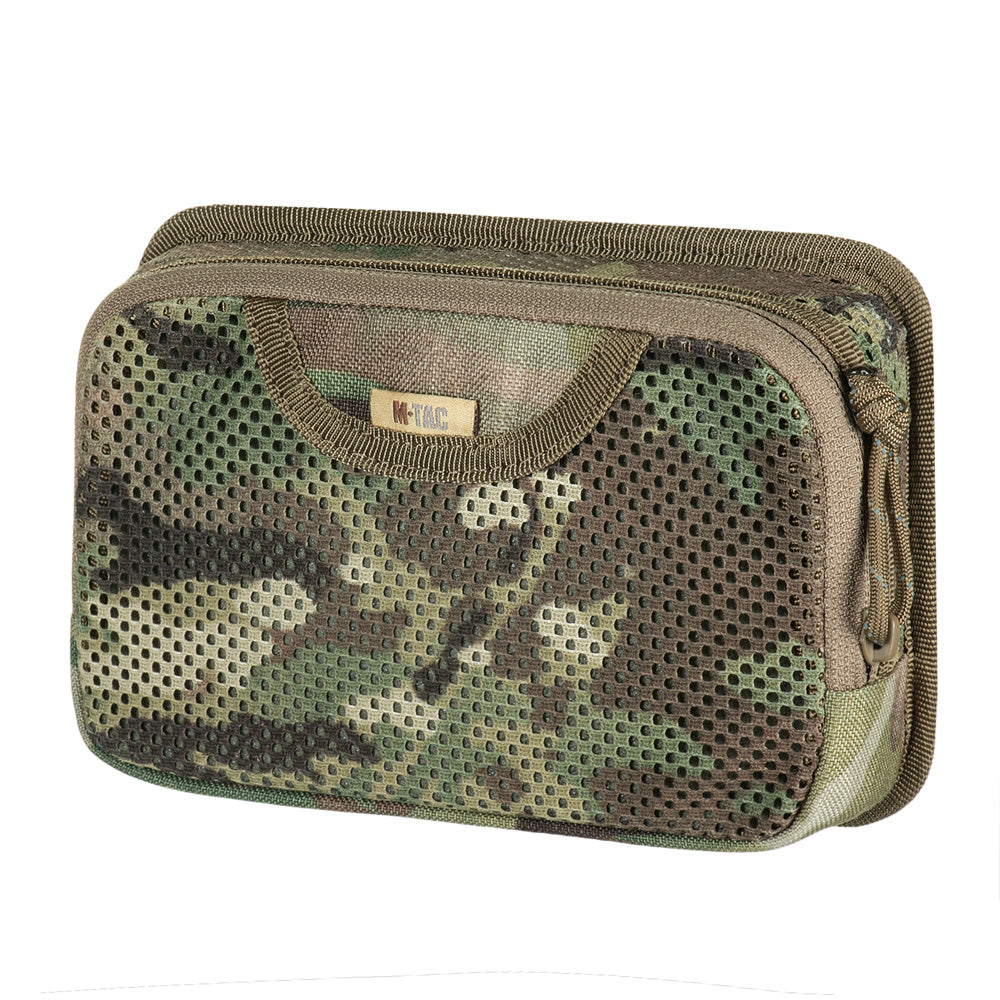 Culoare: MultiCam