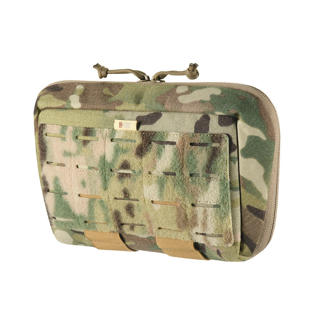 Culoare: MultiCam