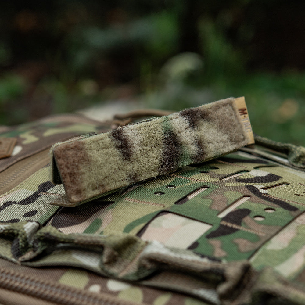 Culoare: MultiCam