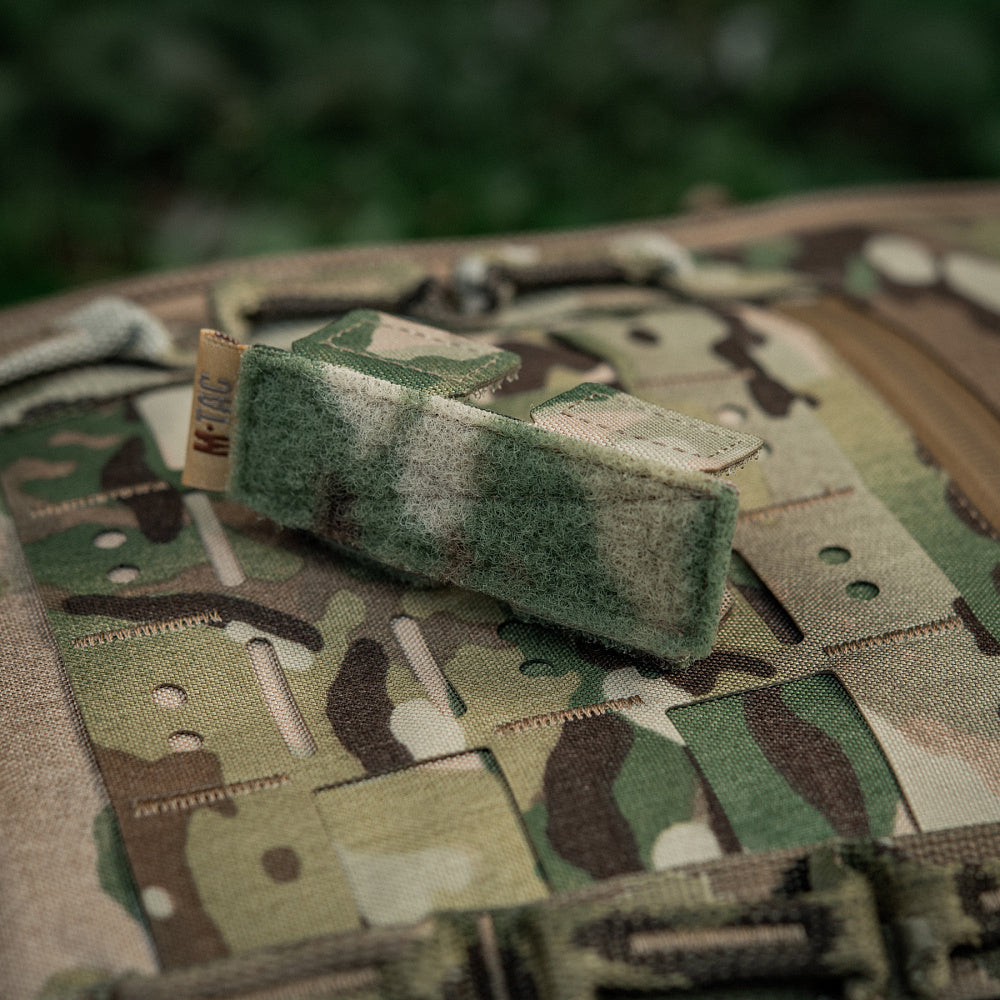Culoare: MultiCam