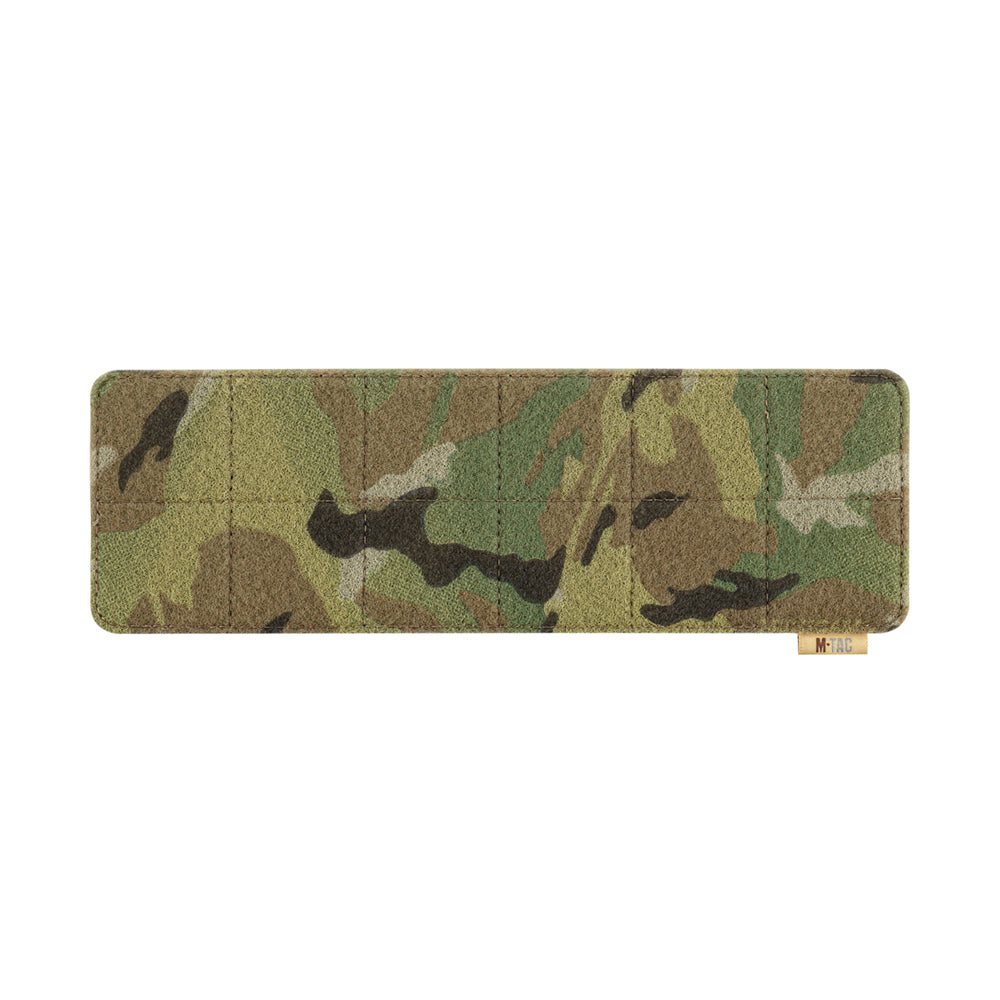Culoare: MultiCam