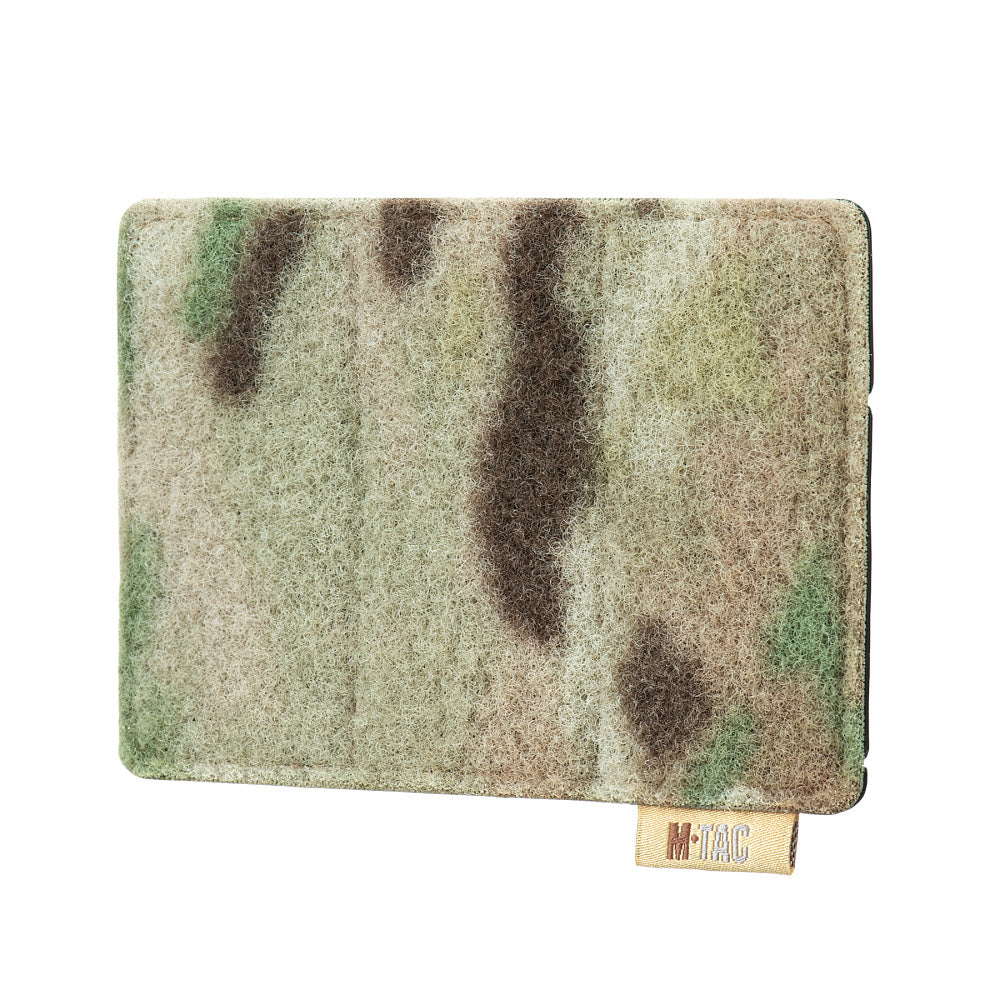 Culoare: MultiCam