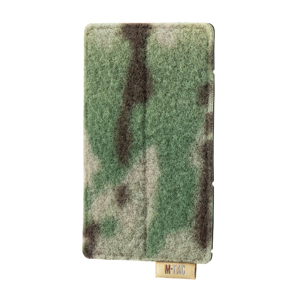 Culoare: MultiCam