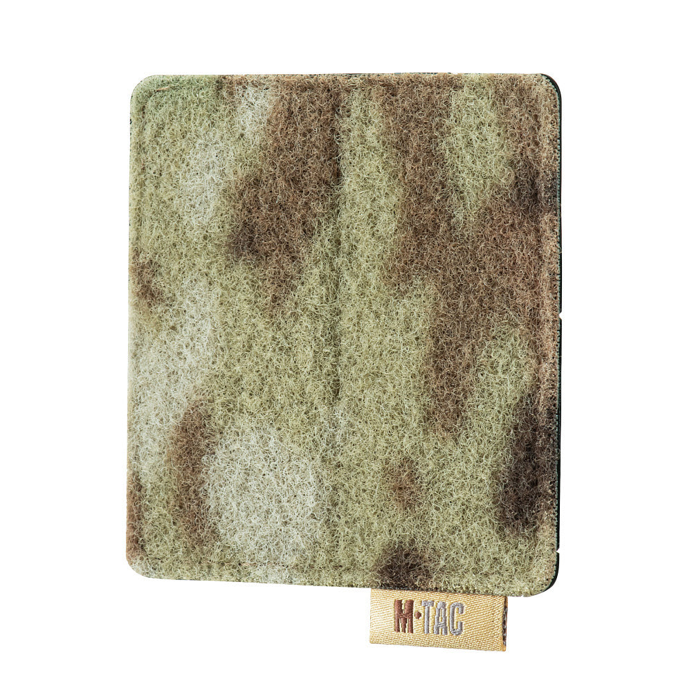 Culoare: MultiCam