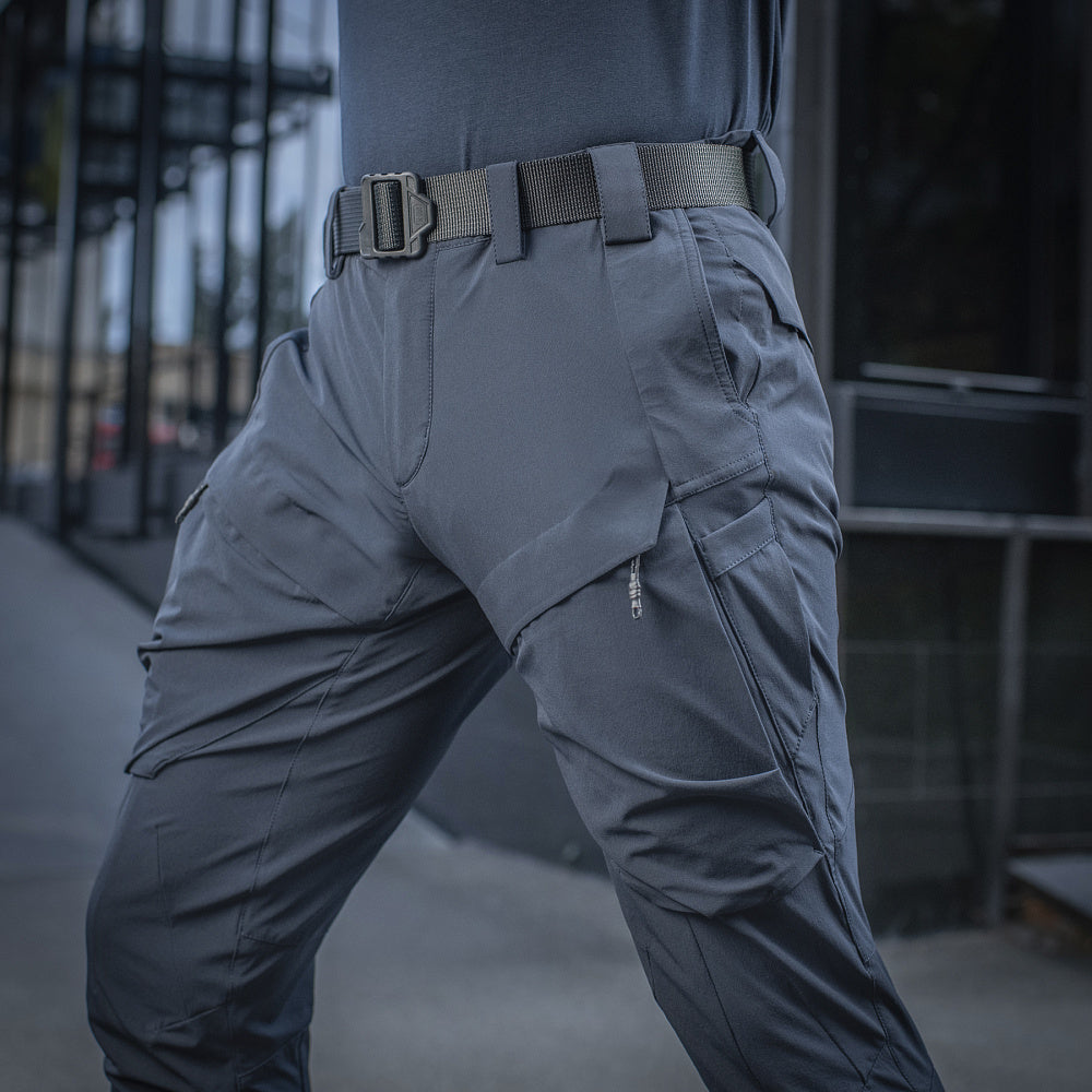 Culoare: Bleumarin