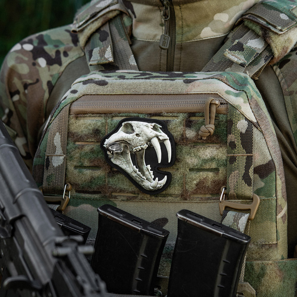 Culoare: Alb