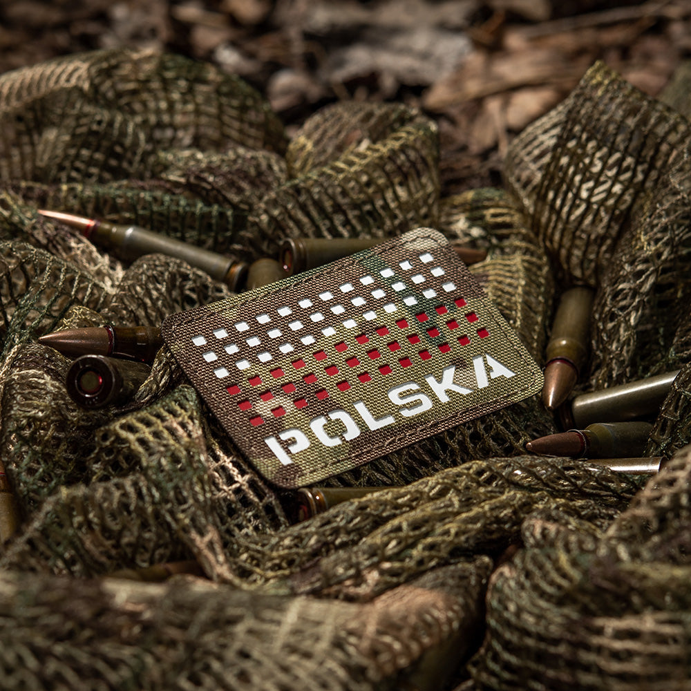 Culoare: Multicam/Alb/Roșu