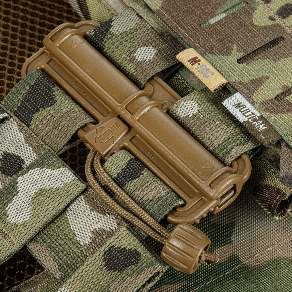 Culoare: MultiCam