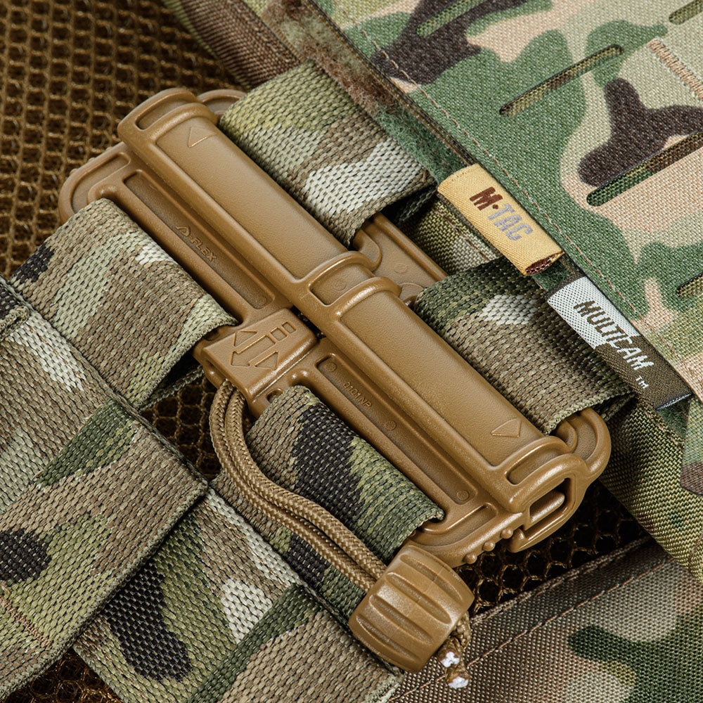 Culoare: MultiCam