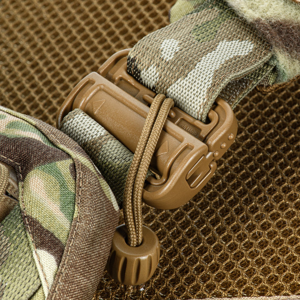 Culoare: MultiCam