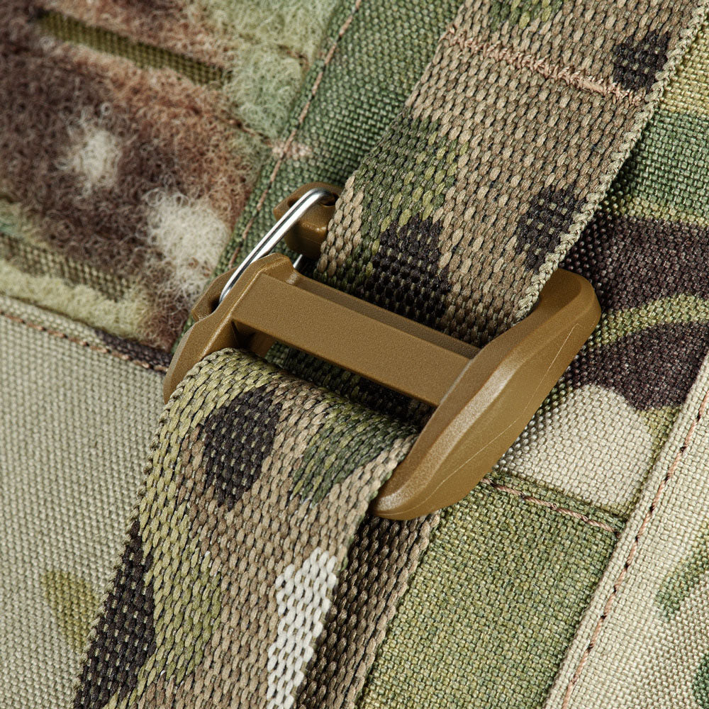 Culoare: MultiCam