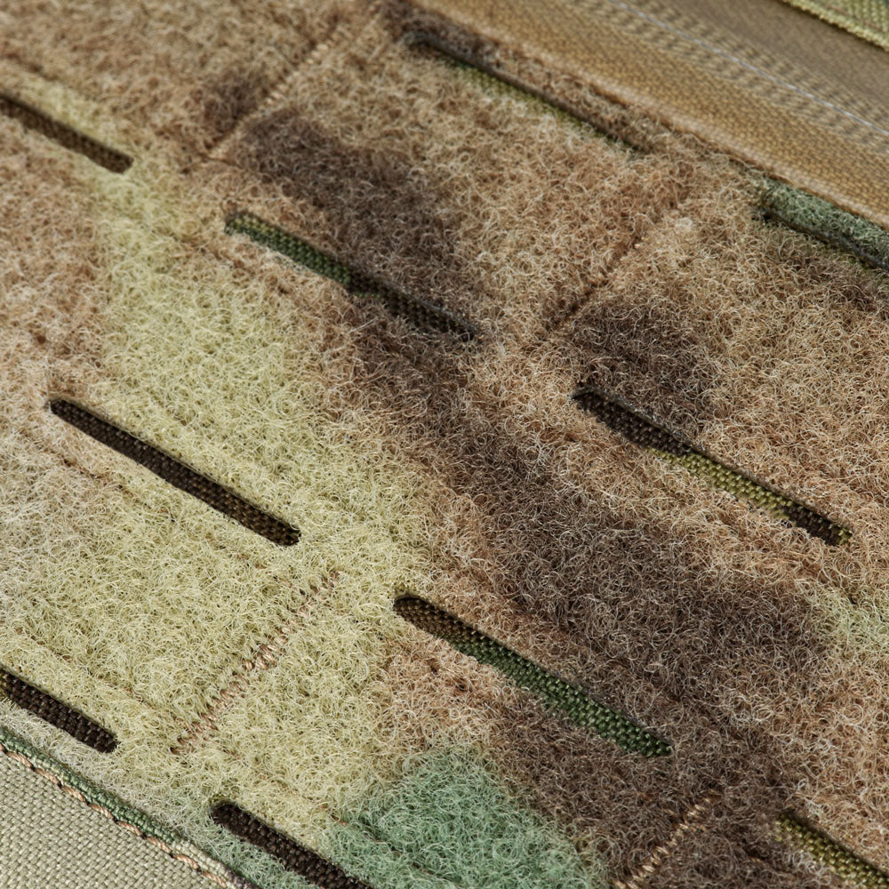 Culoare: MultiCam