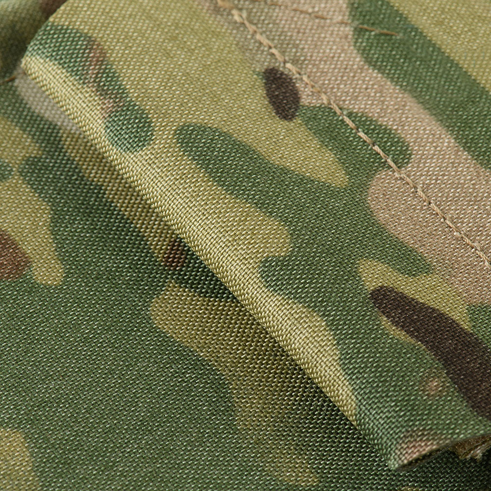 Culoare: MultiCam