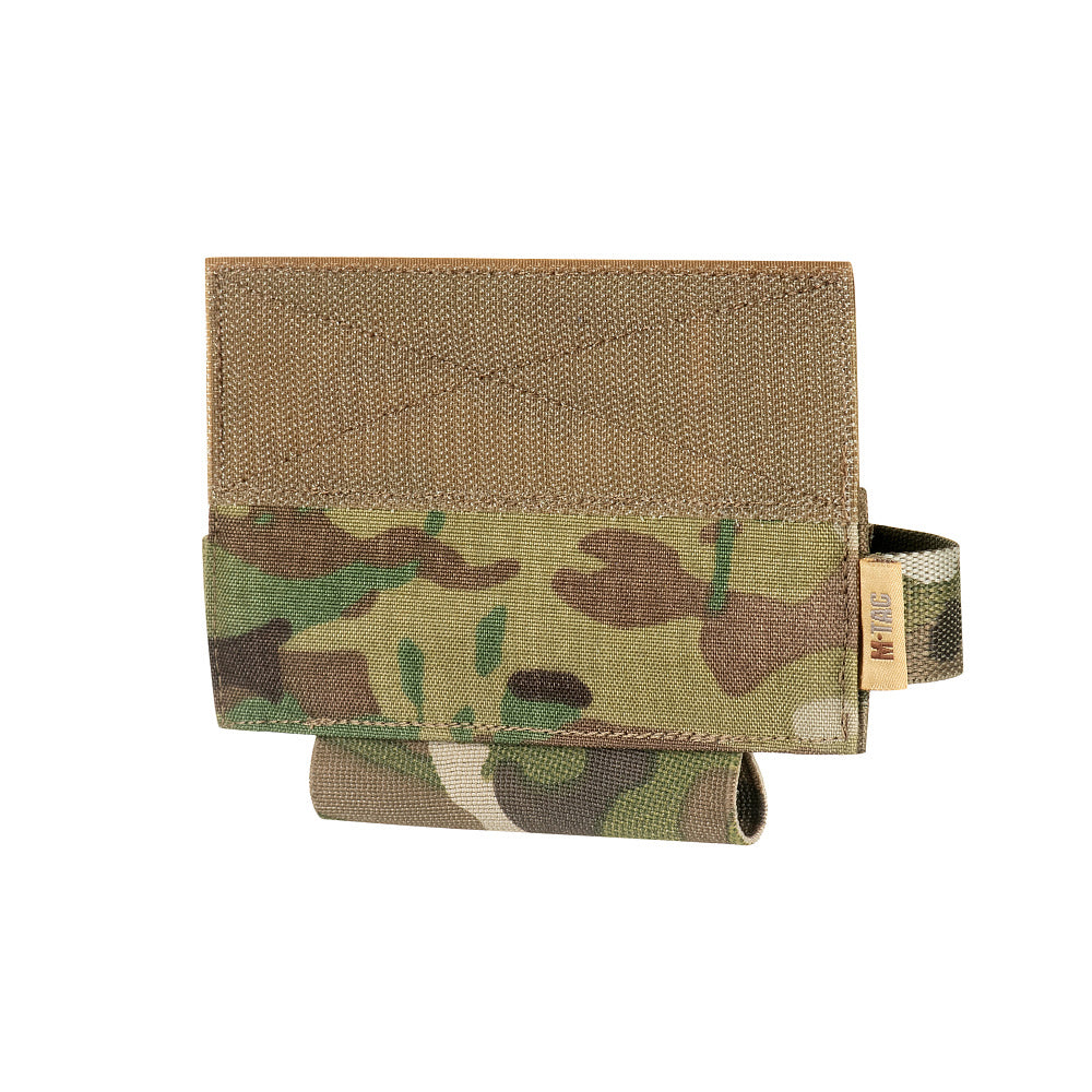 Culoare: MultiCam