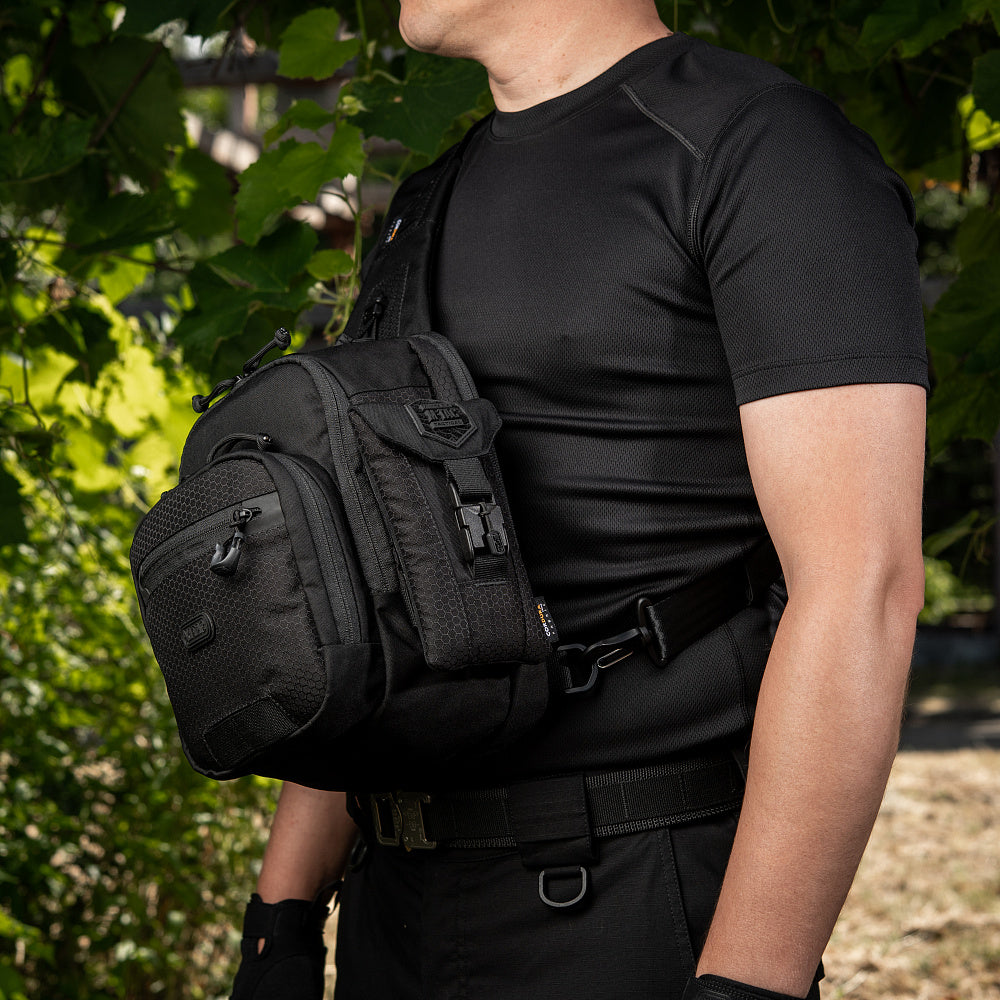 Culoare: Negru