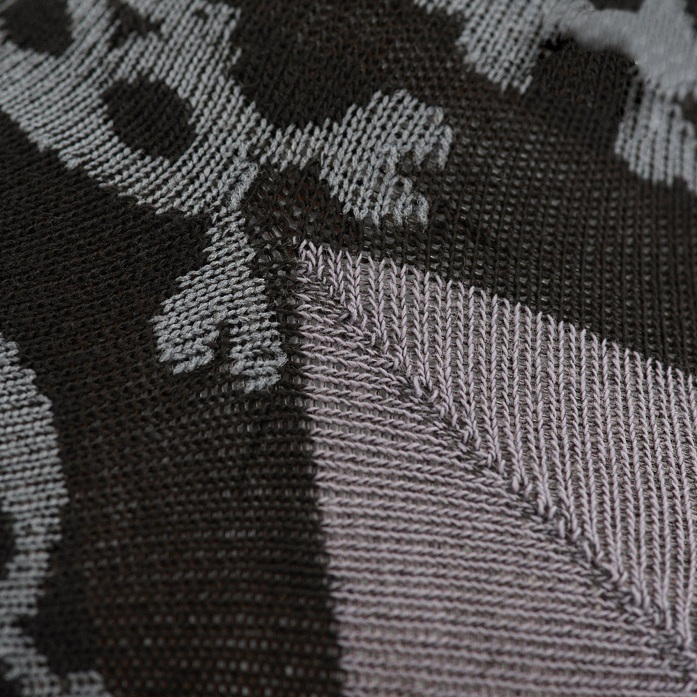 Culoare: Negru