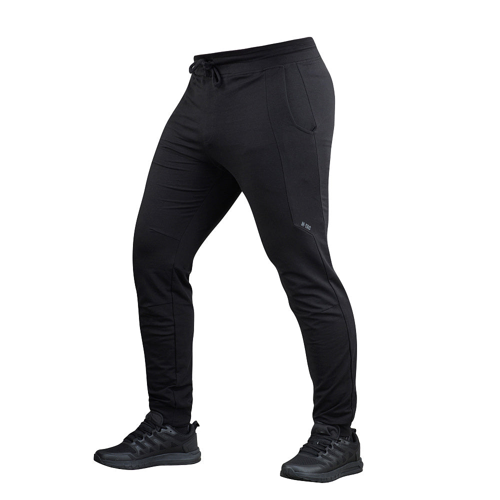 Culoare: Negru