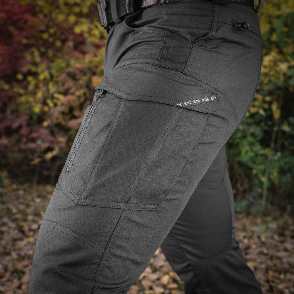Culoare: Negru