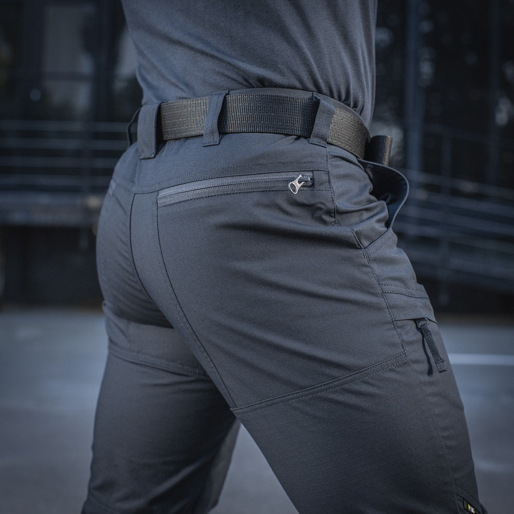 Culoare: Bleumarin