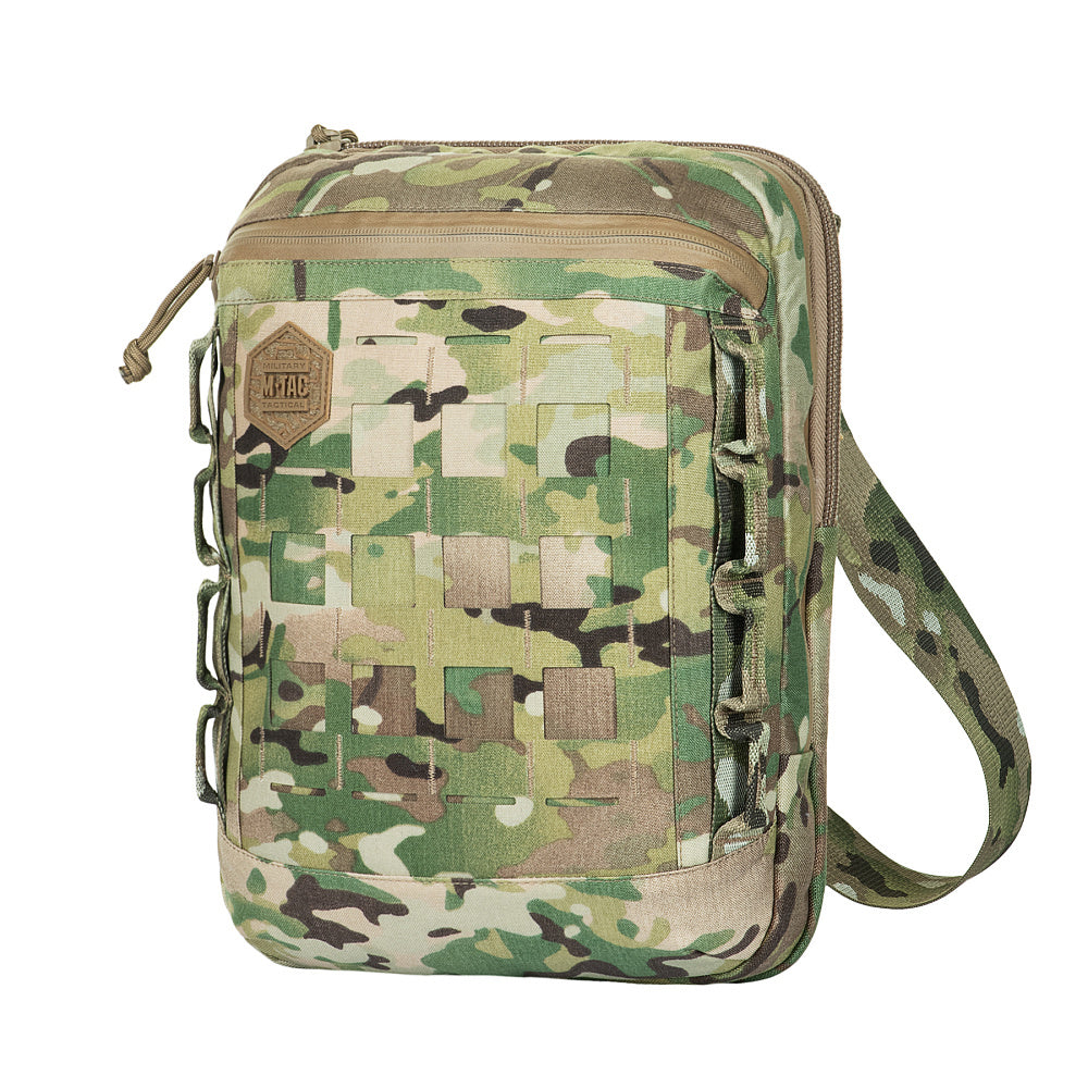 Culoare: MultiCam