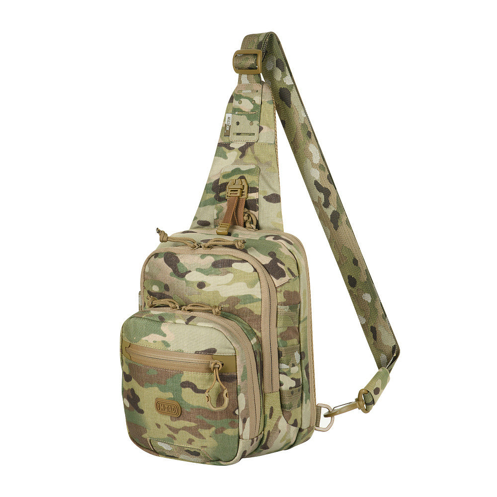Culoare: MultiCam