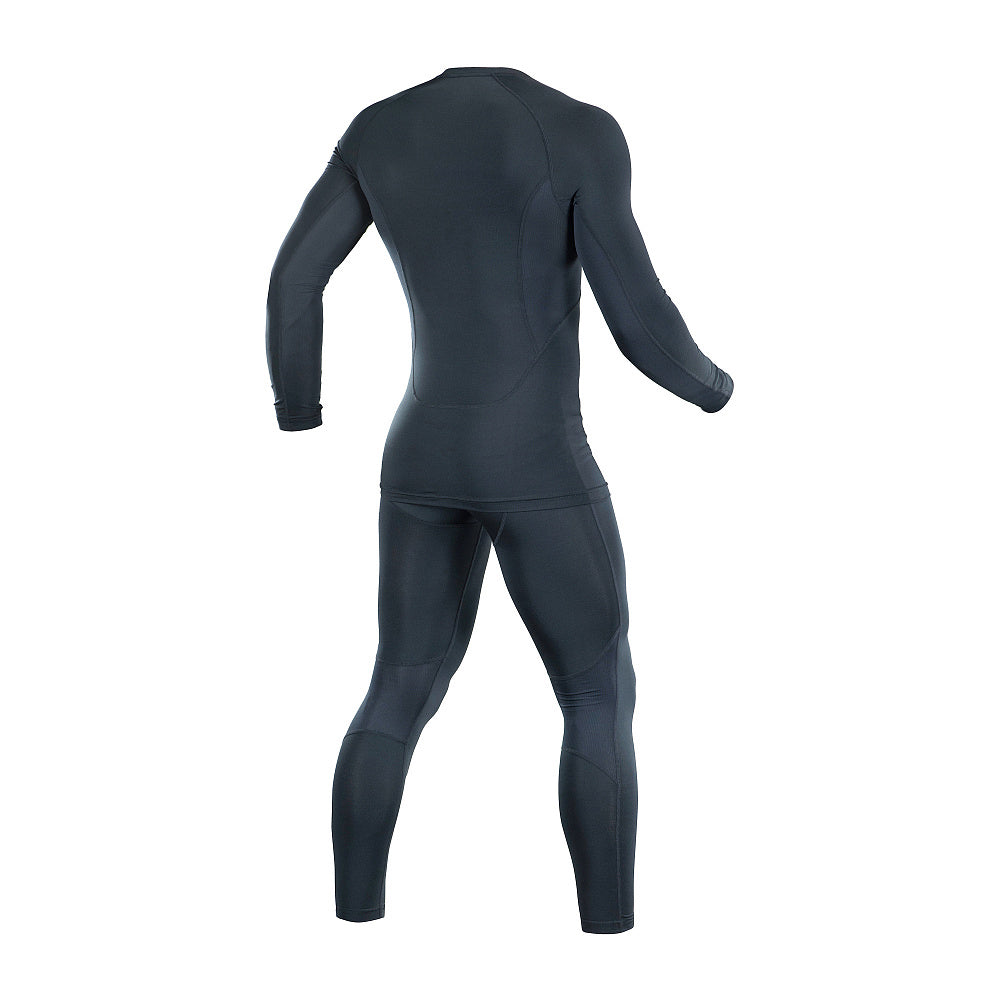 Culoare: Negru