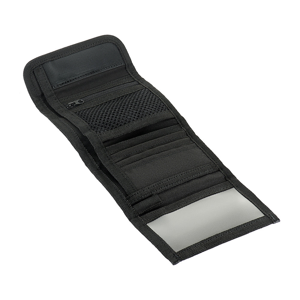 Culoare: Negru