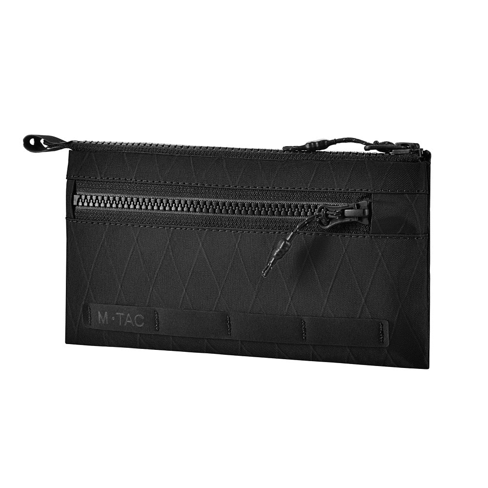 Culoare: Negru