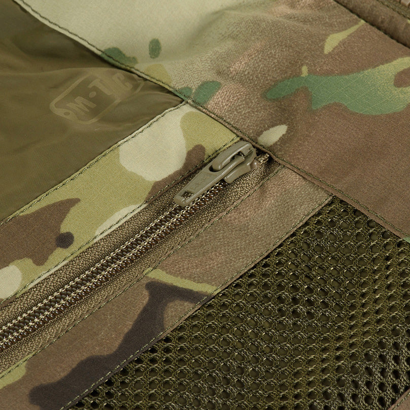 Culoare: MultiCam