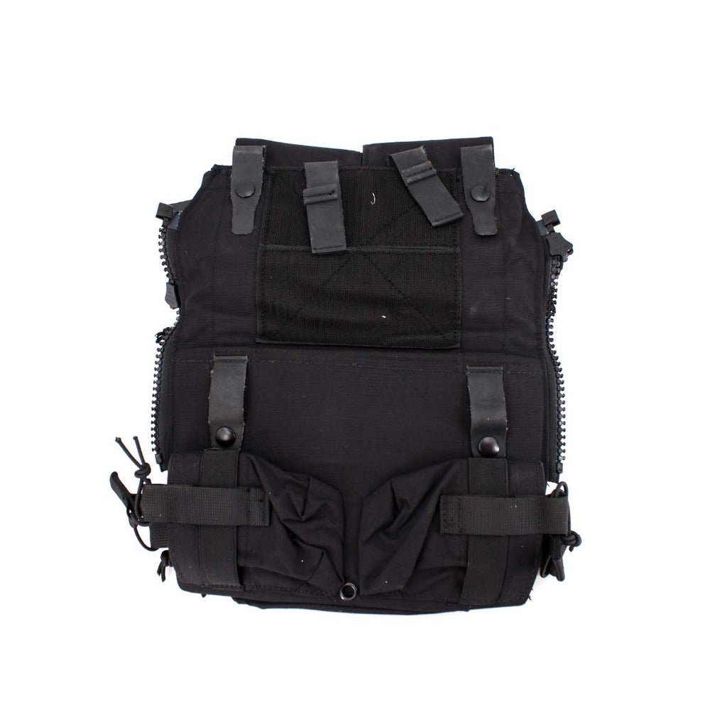 Culoare: Negru