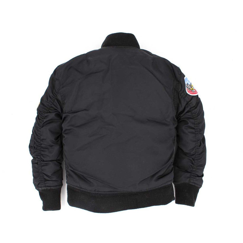 Culoare: Negru