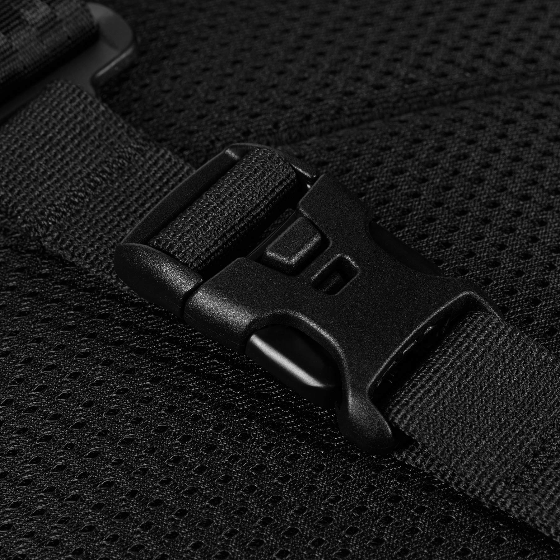 Geanta de umar Sphaera Hex Hardsling Gen.II M-Tac